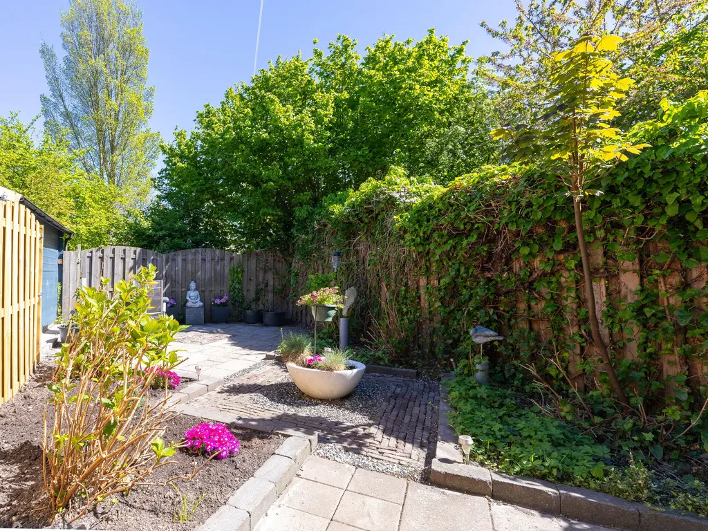 Drecht 27, HEERHUGOWAARD