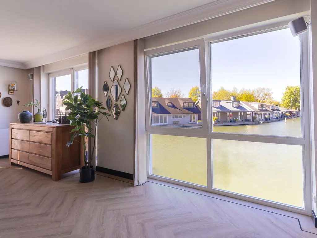 't Oude Sluisje 27, Hoorn