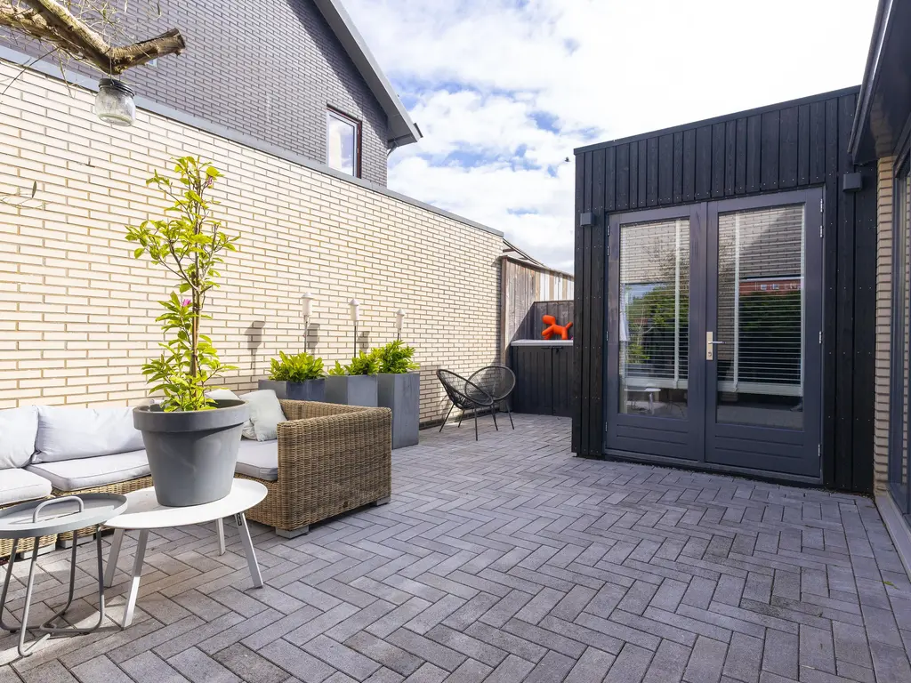 Wabenstraat 18, HOORN