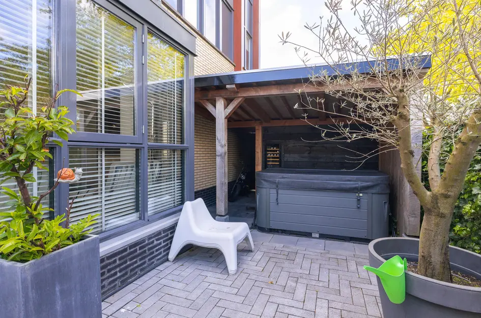 Wabenstraat 18
