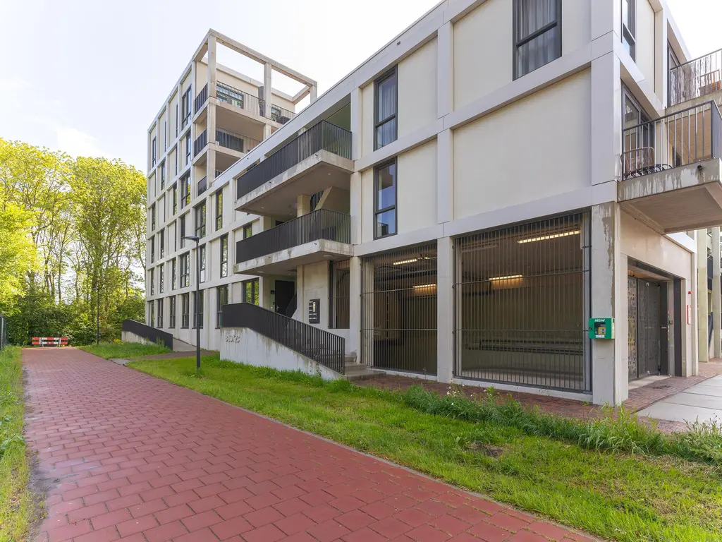 Betsy Kaiserhof 8, HOORN