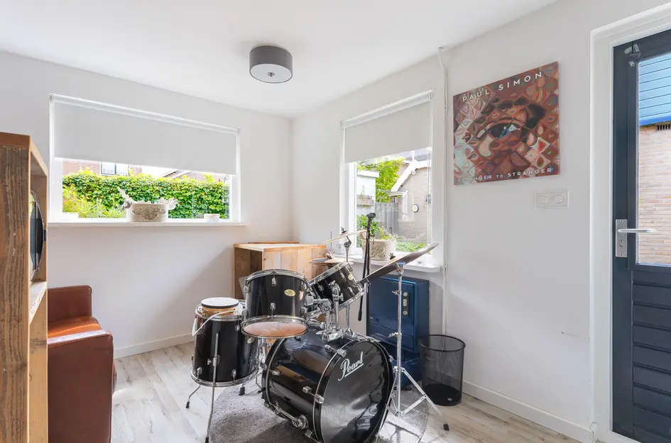 Bernhardstraat 12