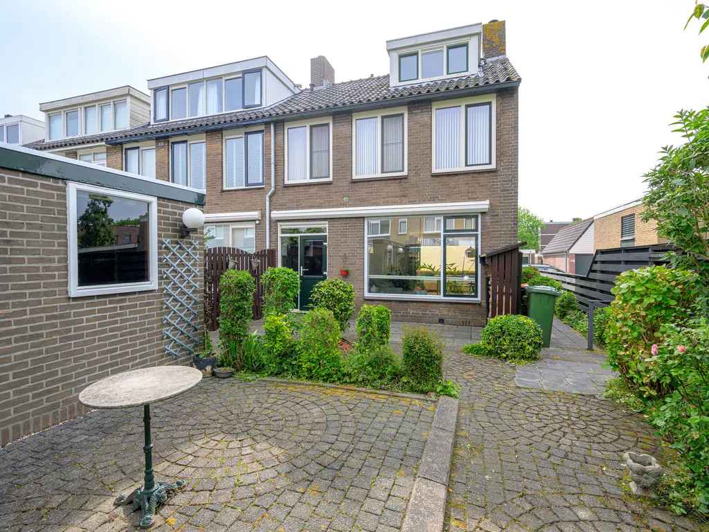 Seinestraat 8, HEEMSKERK