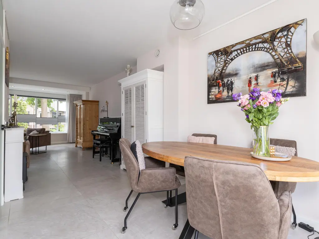 Florijn 131, HOORN