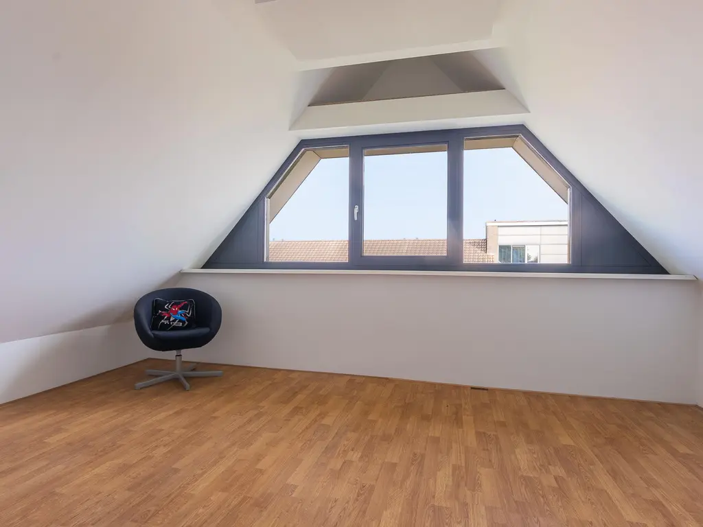 Bertus Aafjeshof 142, HOORN