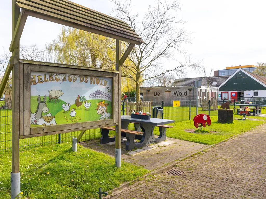 Koperslager 56, Hoorn