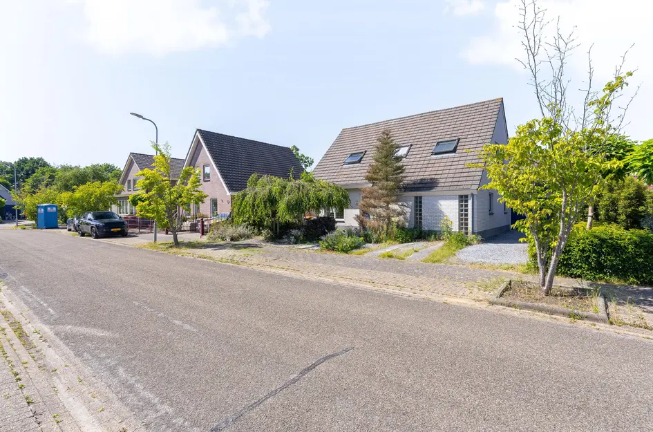 Koperwiek 4