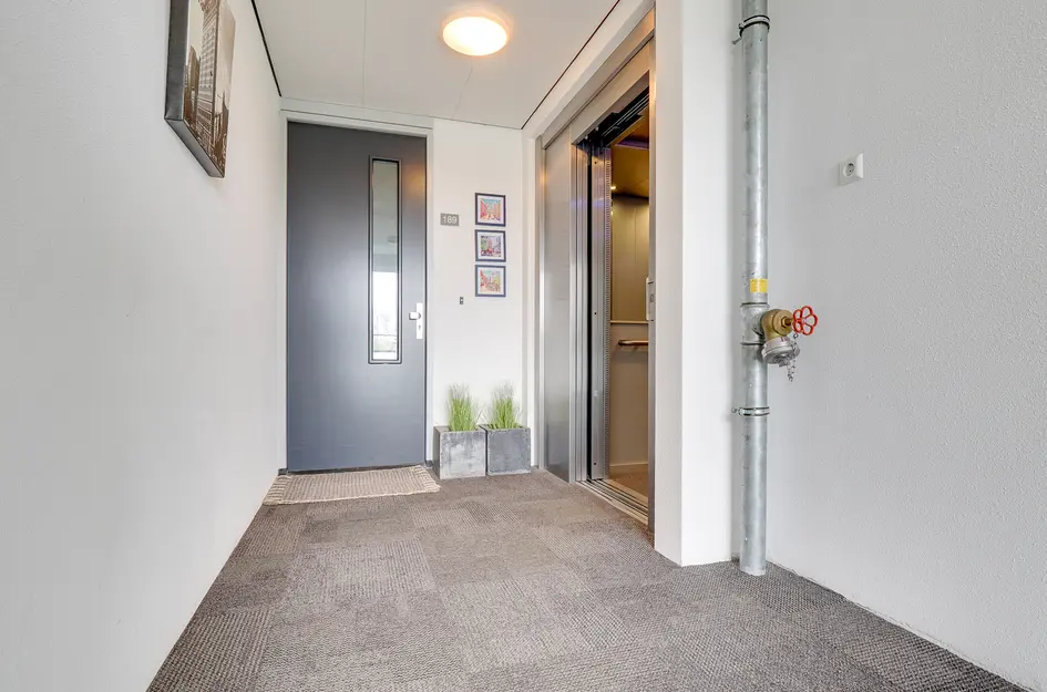 Royaards van den Hamkade 193