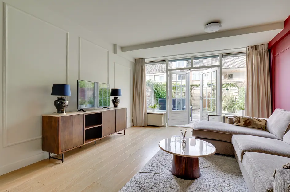 G.R. van Kinschotstraat 23