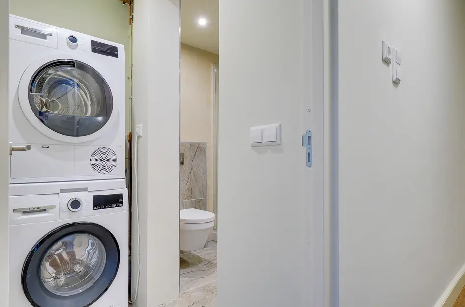 G.R. van Kinschotstraat 23