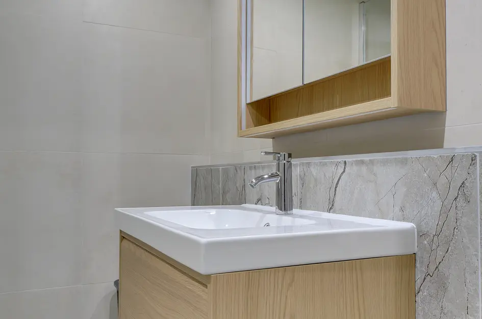 G.R. van Kinschotstraat 23