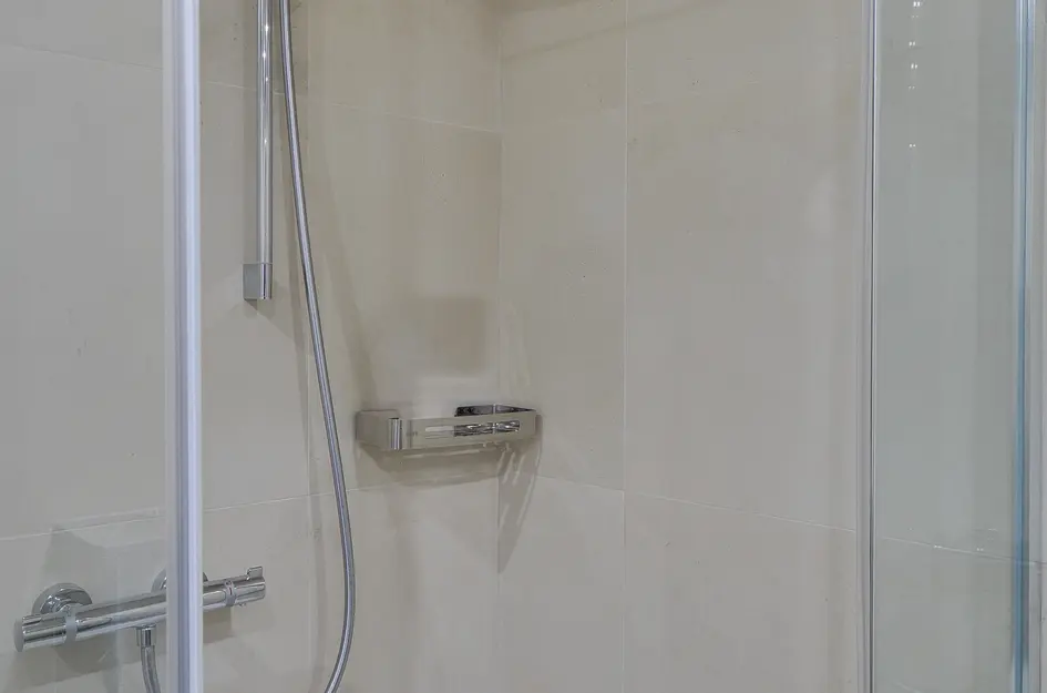 G.R. van Kinschotstraat 23