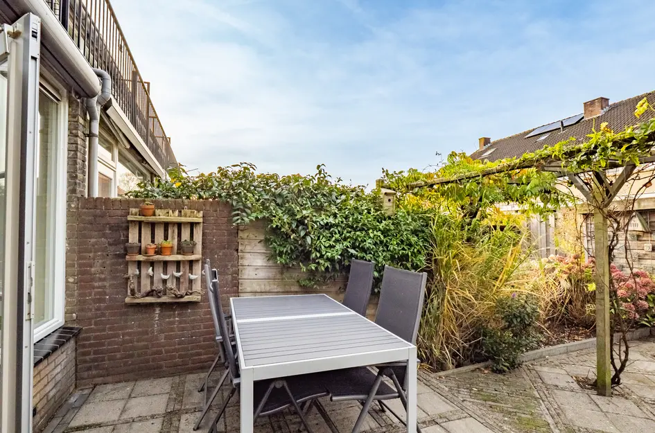 G.R. van Kinschotstraat 23