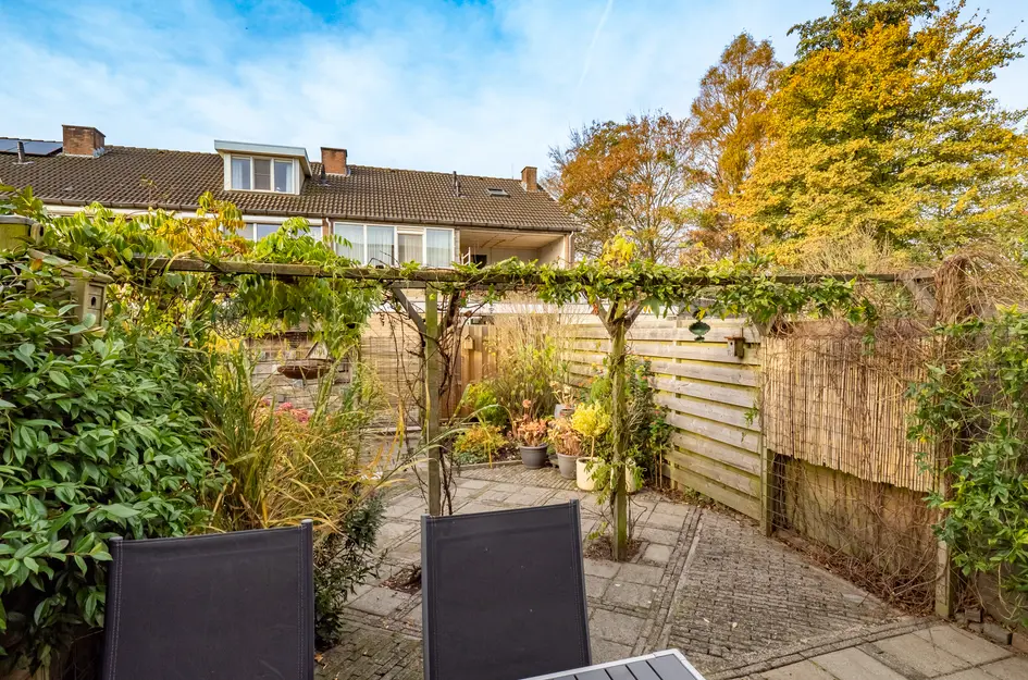 G.R. van Kinschotstraat 23