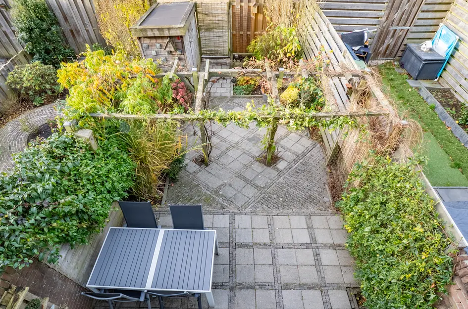 G.R. van Kinschotstraat 23