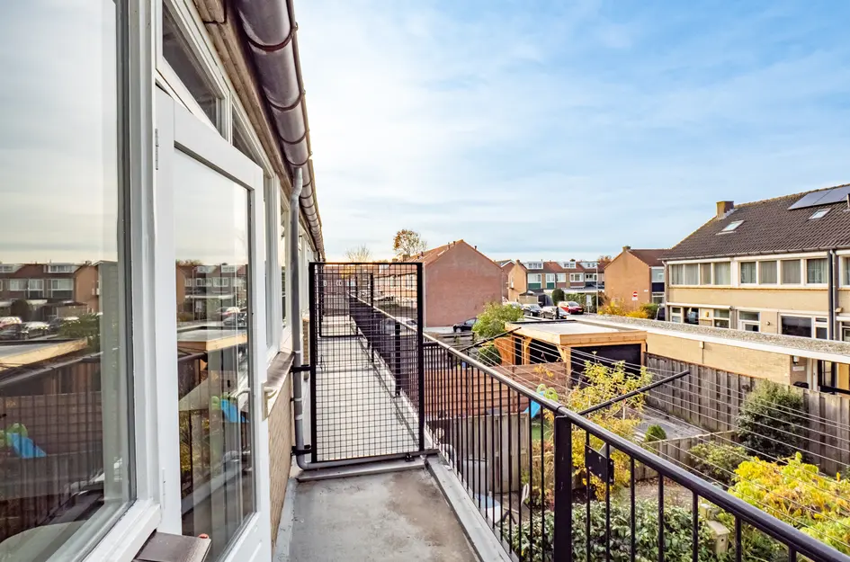 G.R. van Kinschotstraat 23