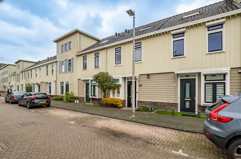 Theo van Doesburgstraat 87