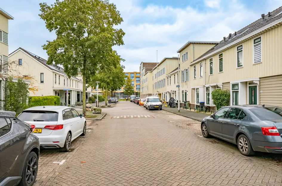 Theo van Doesburgstraat 87