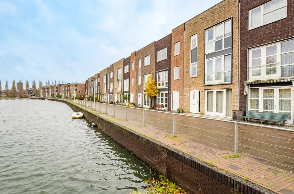 Leonard Bernsteinkade 28