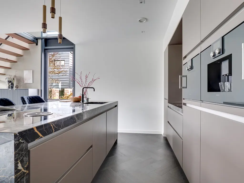 Sigmund Rombergstraat 43, UTRECHT