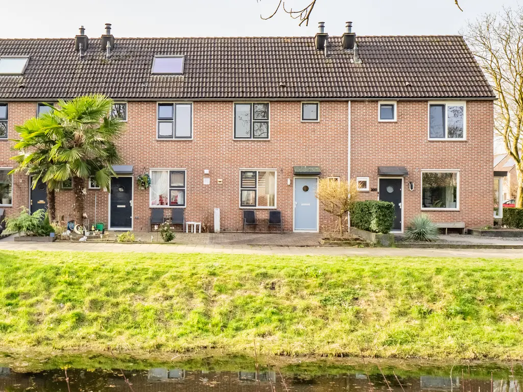 Dreef 202, LEERSUM
