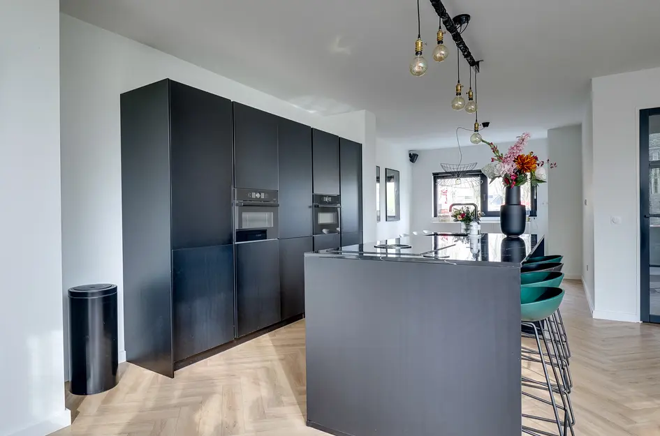 Walter Kollolaan 177