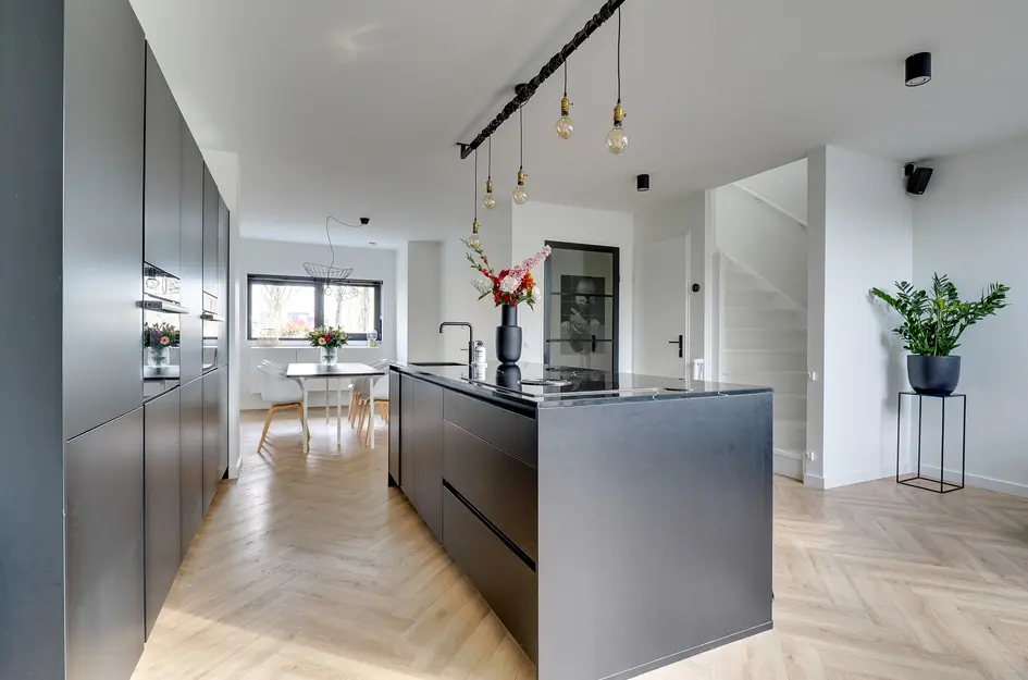 Walter Kollolaan 177