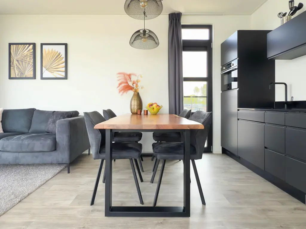 Rijnbandijk 36 84, MAURIK