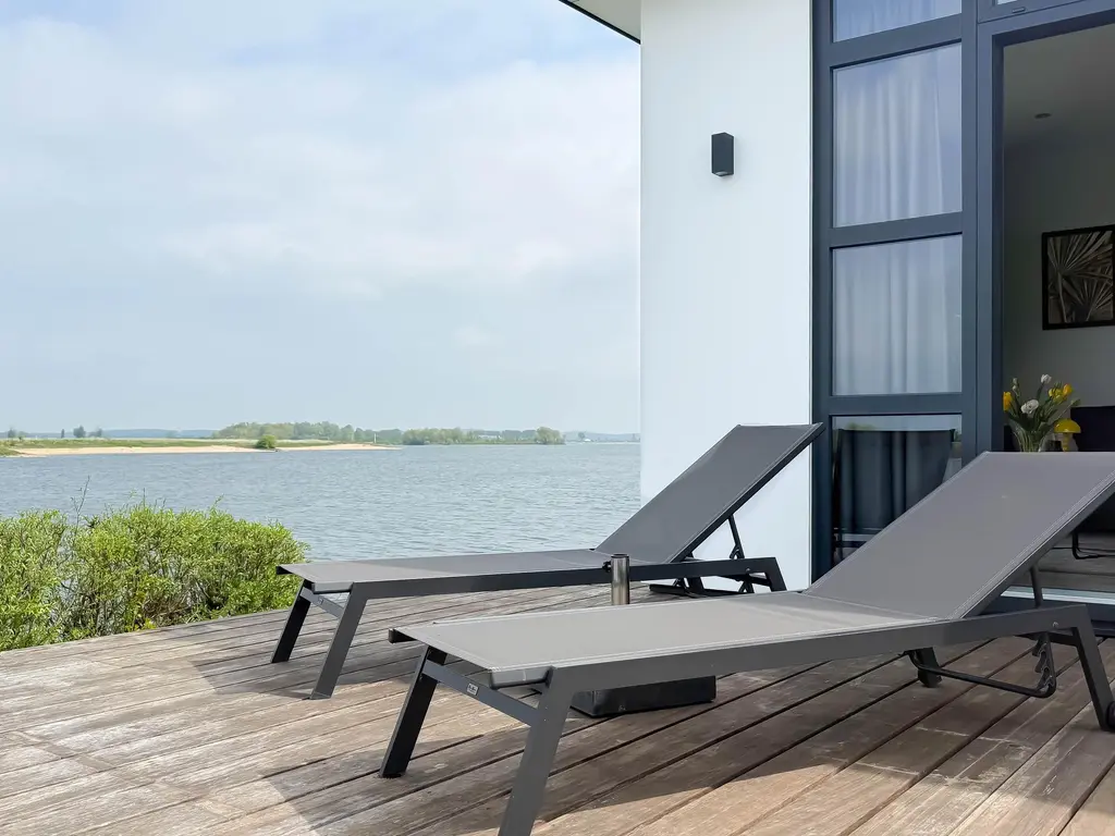 Rijnbandijk 36 84, MAURIK