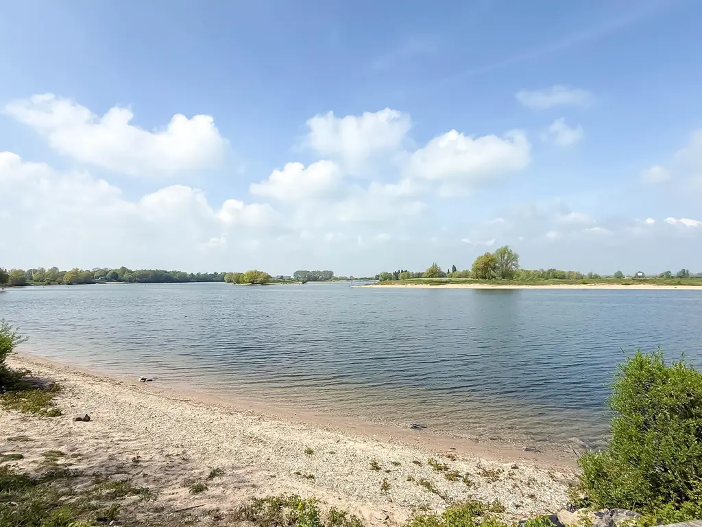 Rijnbandijk 36 84, MAURIK