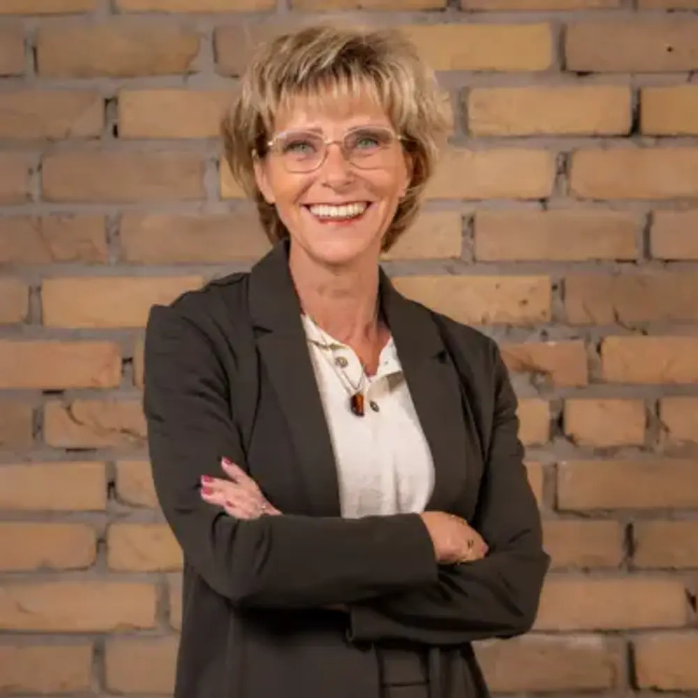 Karin Wolsleger