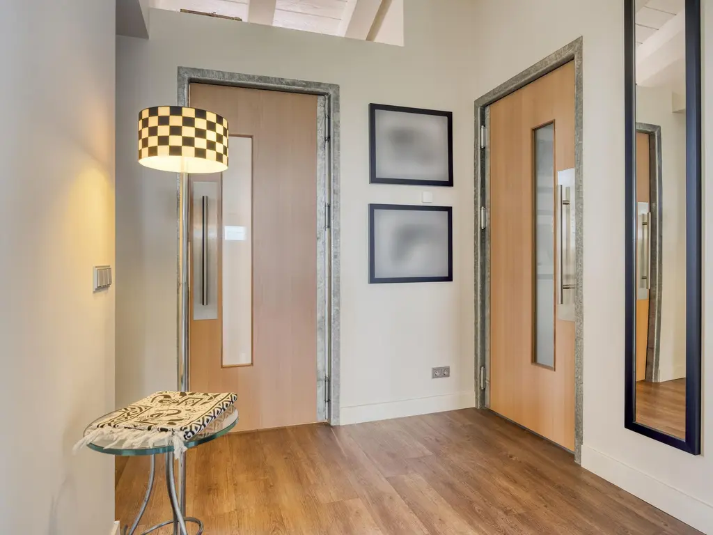 De Stille Wille 316, OOST WEST EN MIDDELBEERS