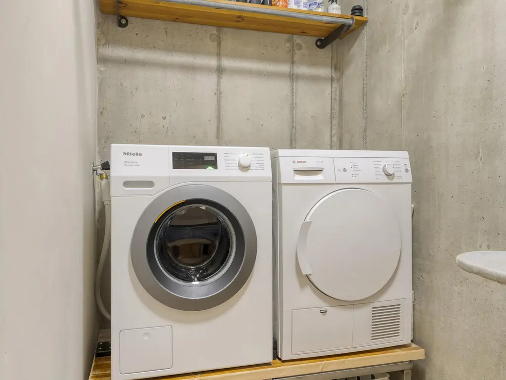 De Stille Wille 316, OOST WEST EN MIDDELBEERS