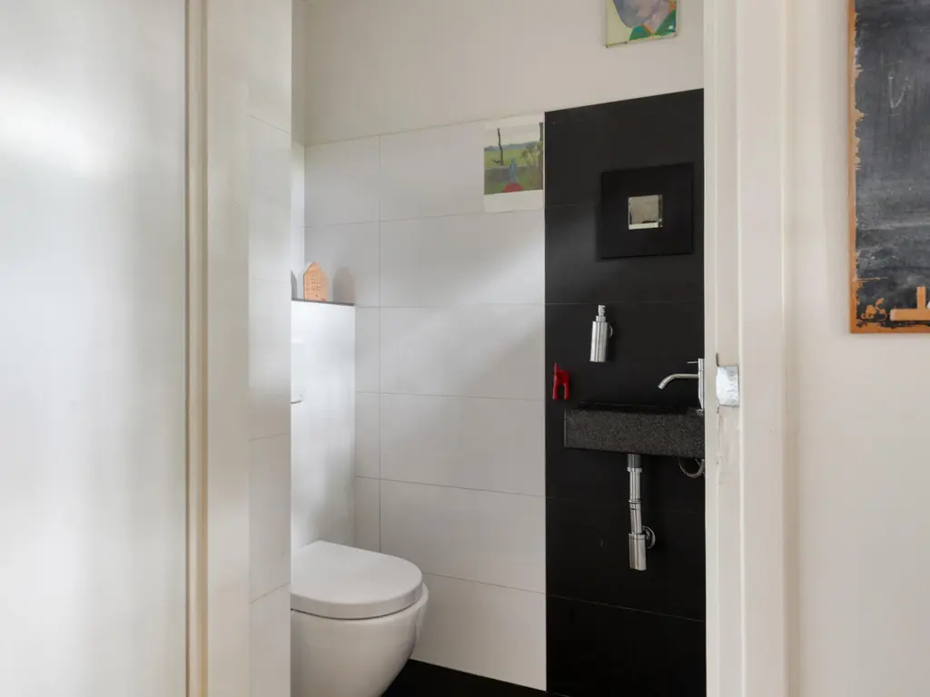 De Stille Wille 162, OOST WEST EN MIDDELBEERS