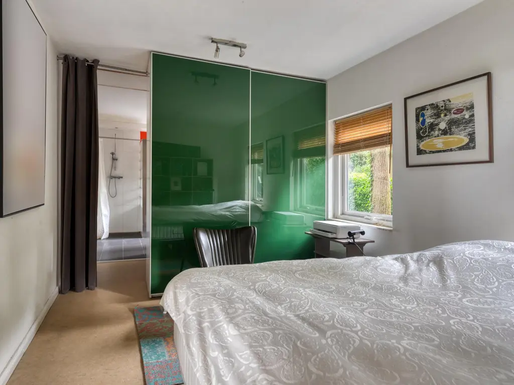 De Stille Wille 162, OOST WEST EN MIDDELBEERS