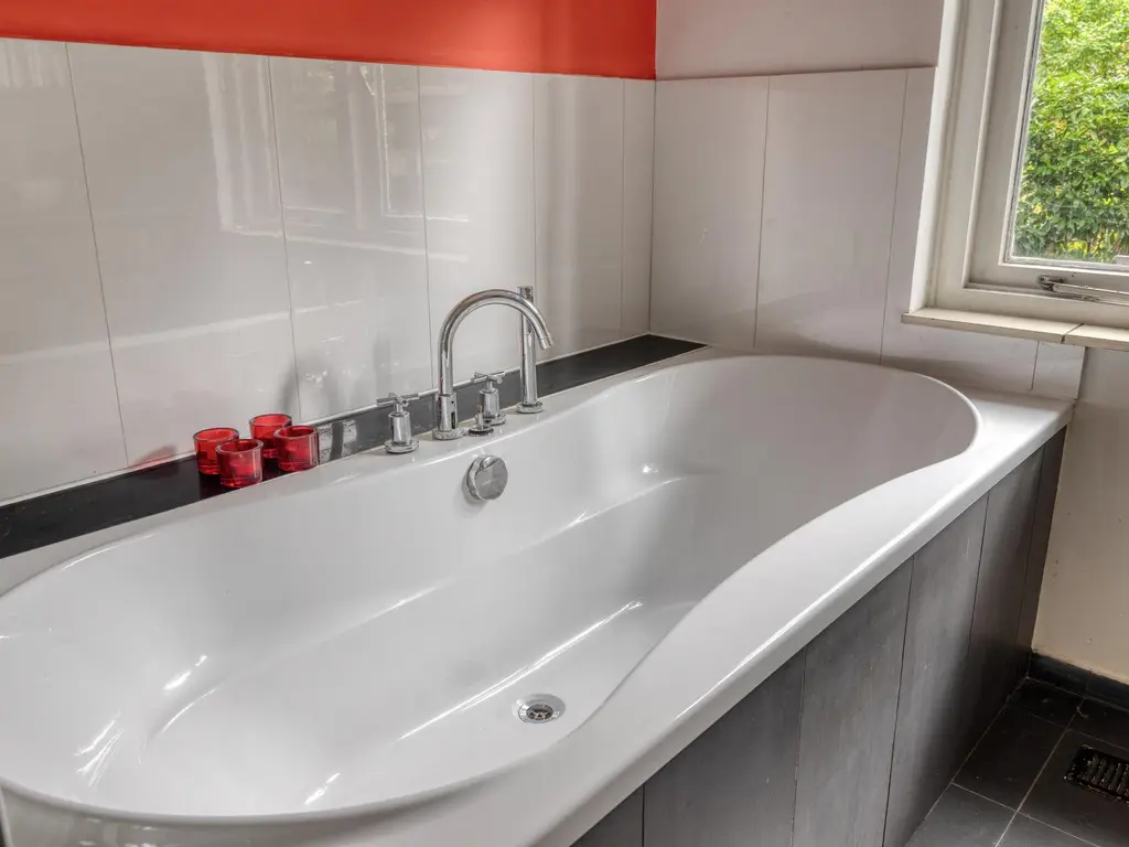 De Stille Wille 162, OOST WEST EN MIDDELBEERS