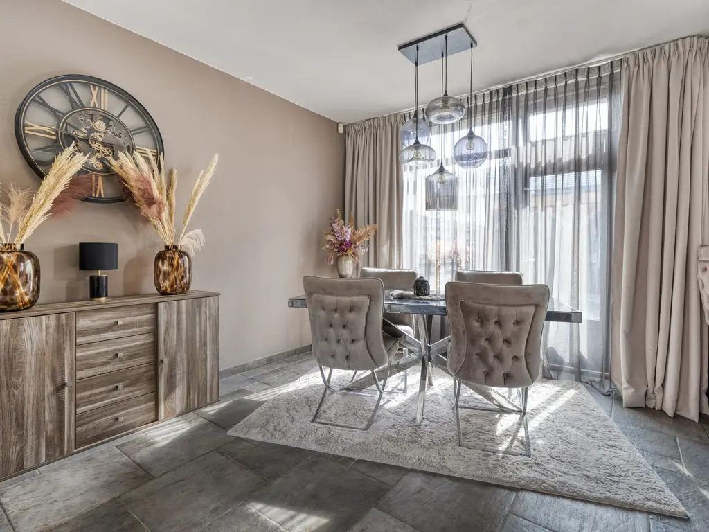 Wijnruitweg 98, TILBURG