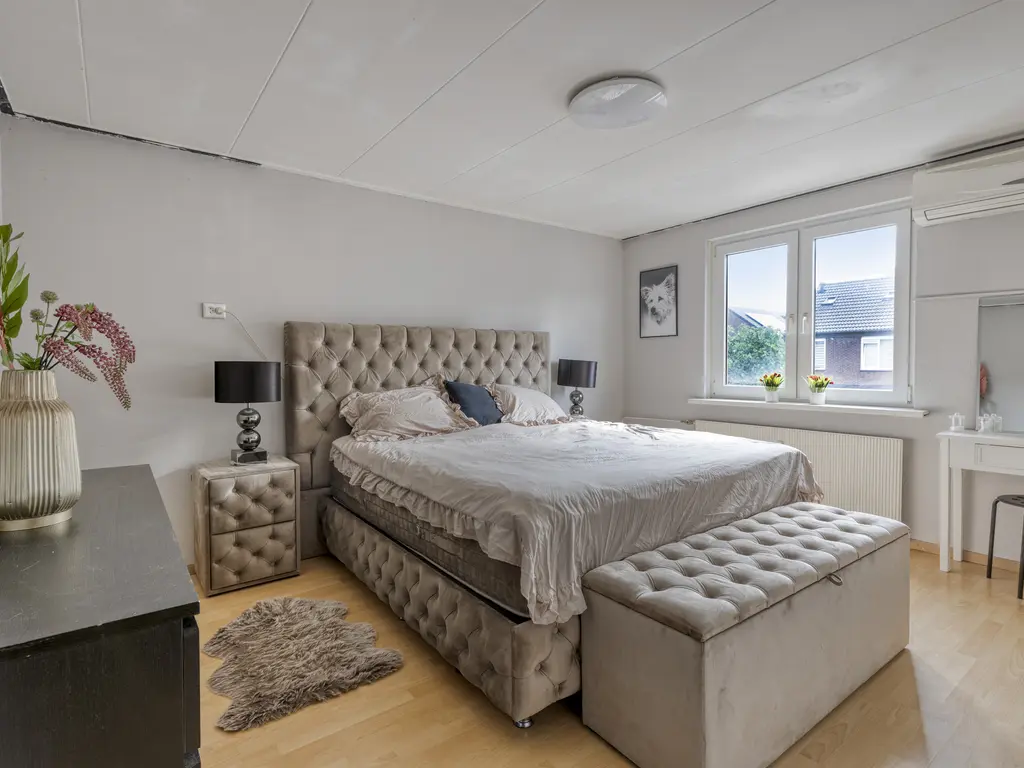 Wijnruitweg 98, TILBURG