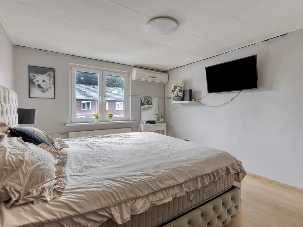 Wijnruitweg 98, TILBURG