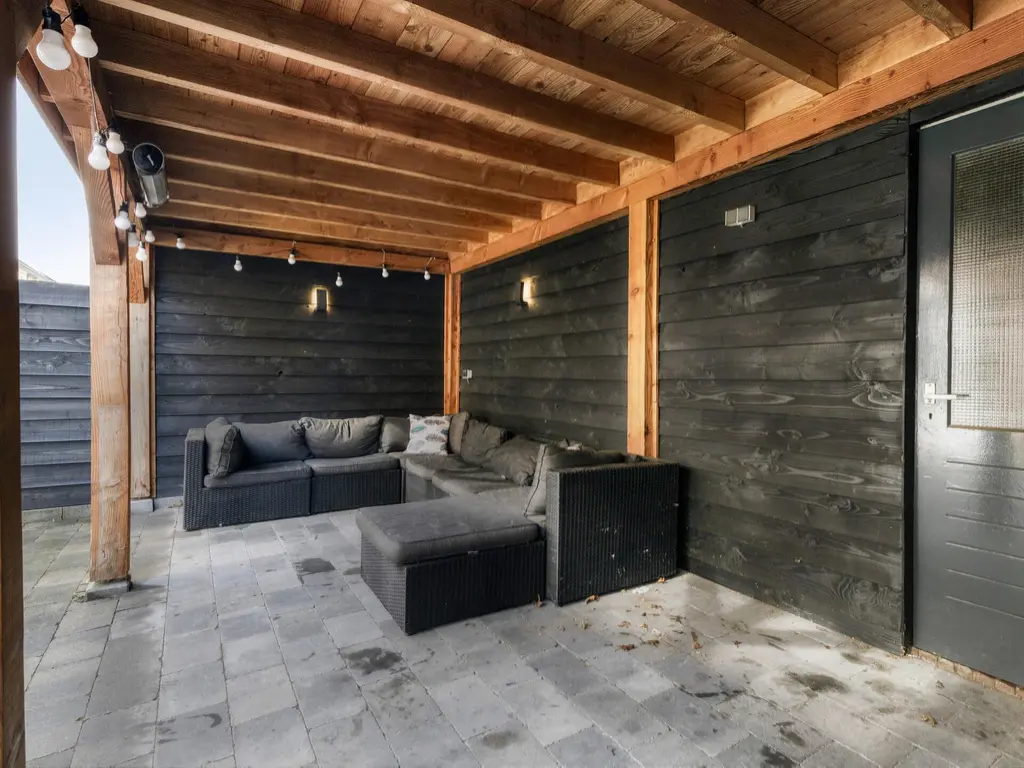 Wijnruitweg 98, TILBURG