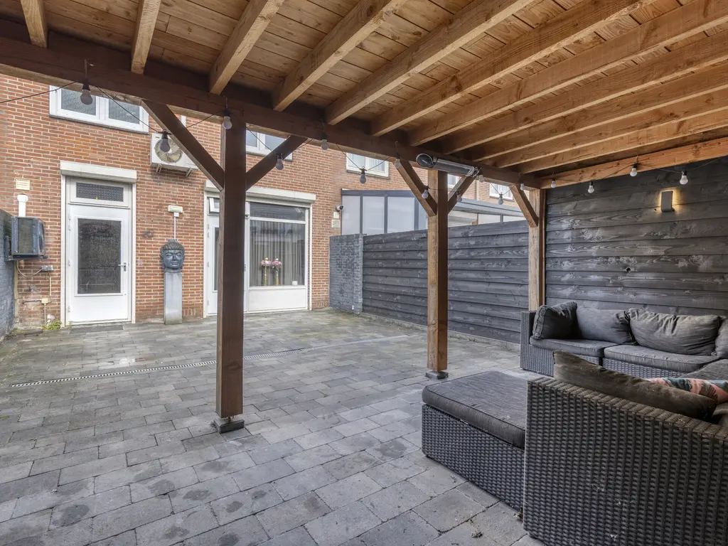 Wijnruitweg 98, TILBURG