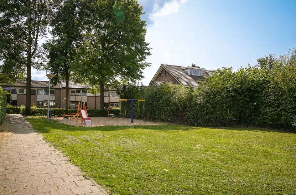 Burgemeester van Suchtelenstraat 17