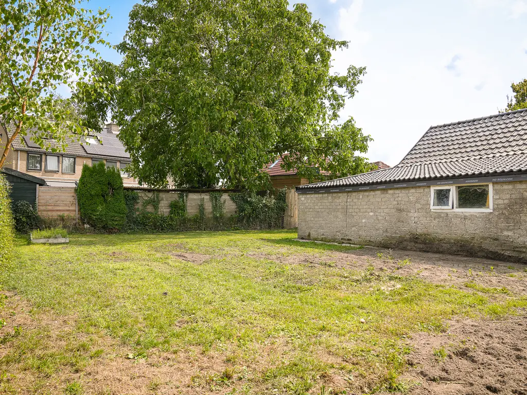 Burgemeester van Suchtelenstraat 17, BEUNINGEN GLD