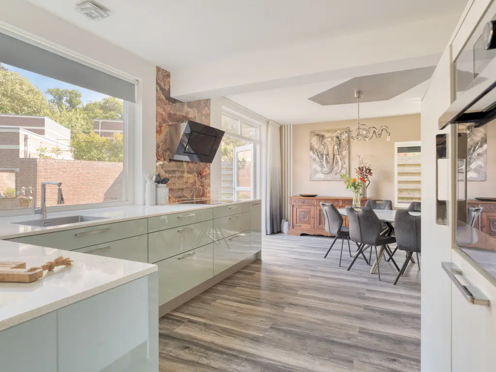 Bisschop de Vetplein 12, GILZE