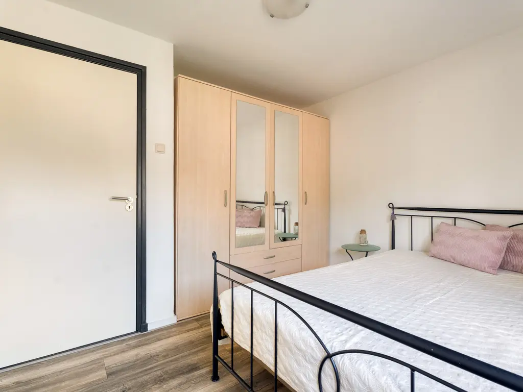 Bisschop de Vetplein 12, GILZE