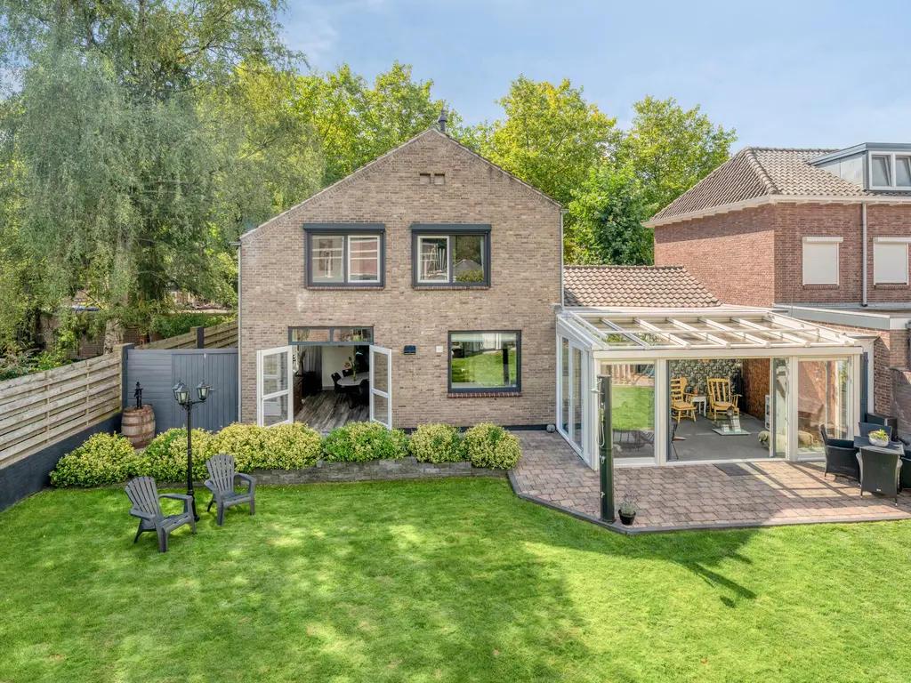 Bisschop de Vetplein 12, GILZE