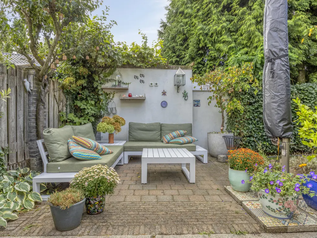 Veltackerstraat 8, DIESSEN