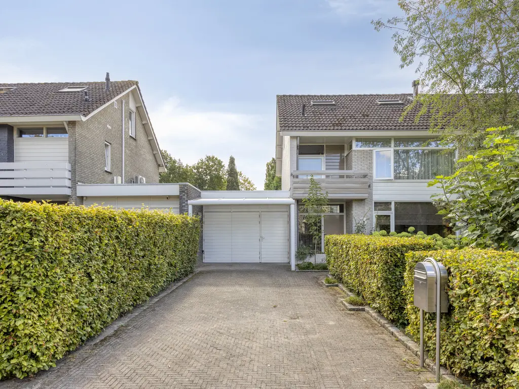 Veltackerstraat 8, DIESSEN