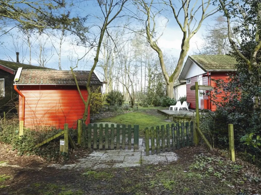 De Stille Wille 109, OOST WEST EN MIDDELBEERS