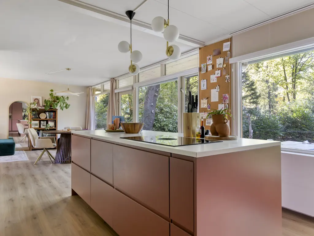 De Stille Wille 116, OOST WEST EN MIDDELBEERS